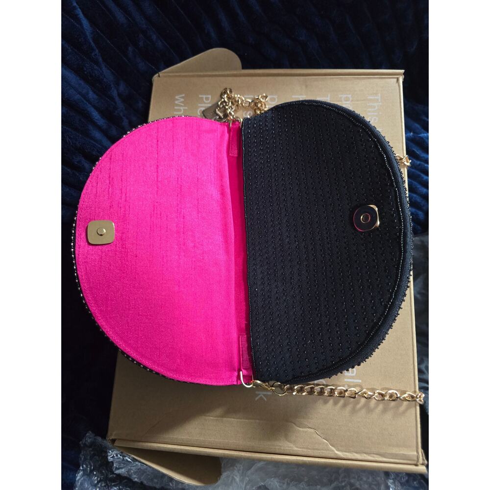 Mary Frances half-moon pinky-red flower bag - Picture 4 of 6